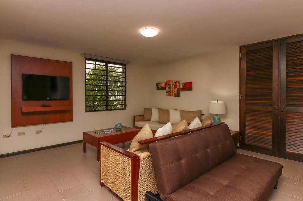 The Plaza Suites Humacao Eksteriør billede