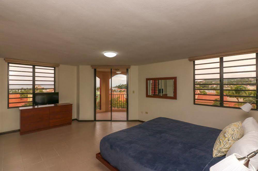 The Plaza Suites Humacao Eksteriør billede