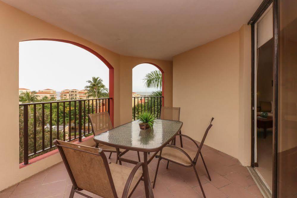The Plaza Suites Humacao Eksteriør billede